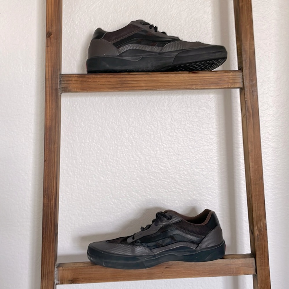 Skate -“Wayvee” Justin Henry coffee bean- Vans